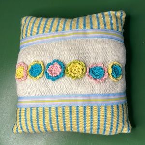 9x9 Vintage Pillow
